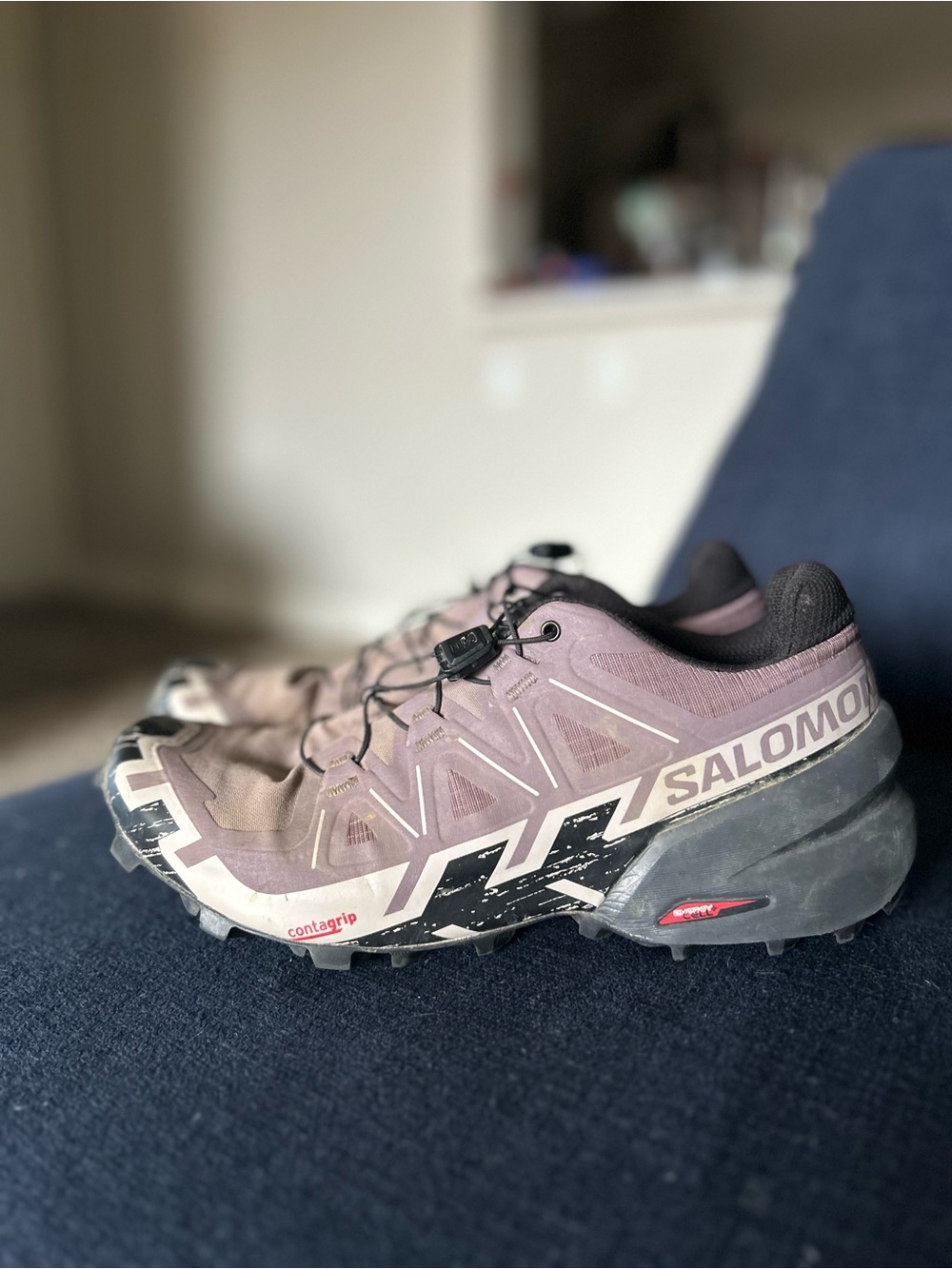 Women's Salomon Speed Cross 6 Trail Running Shoes size 8